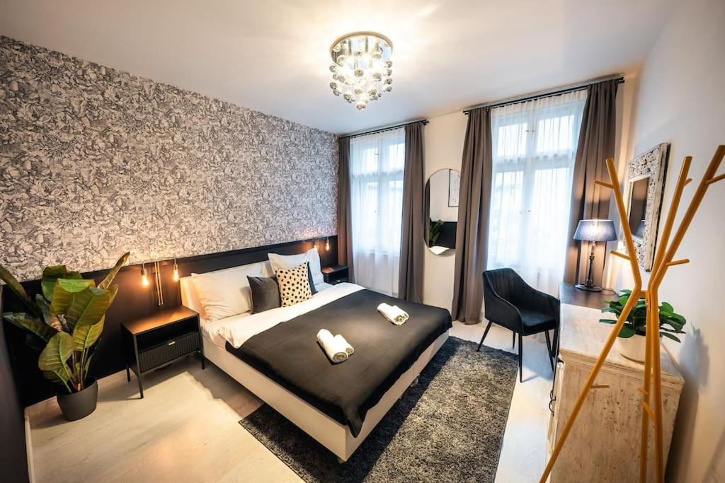 4br & 2,5bath Heritage Panorama With Terrace Apartment *